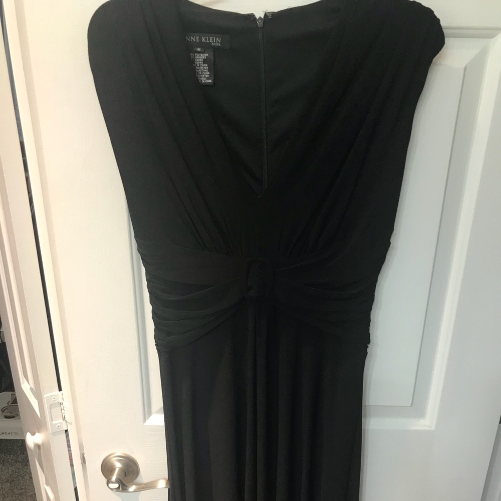 Anne Klein size 6 nice dress